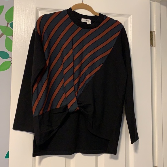 Brand new sweater - Picture 1 of 4